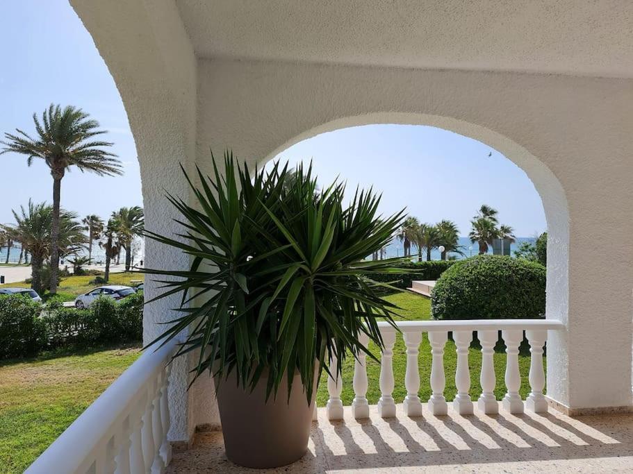 Villa On The Beach Playa Flamenca Оріуела Екстер'єр фото
