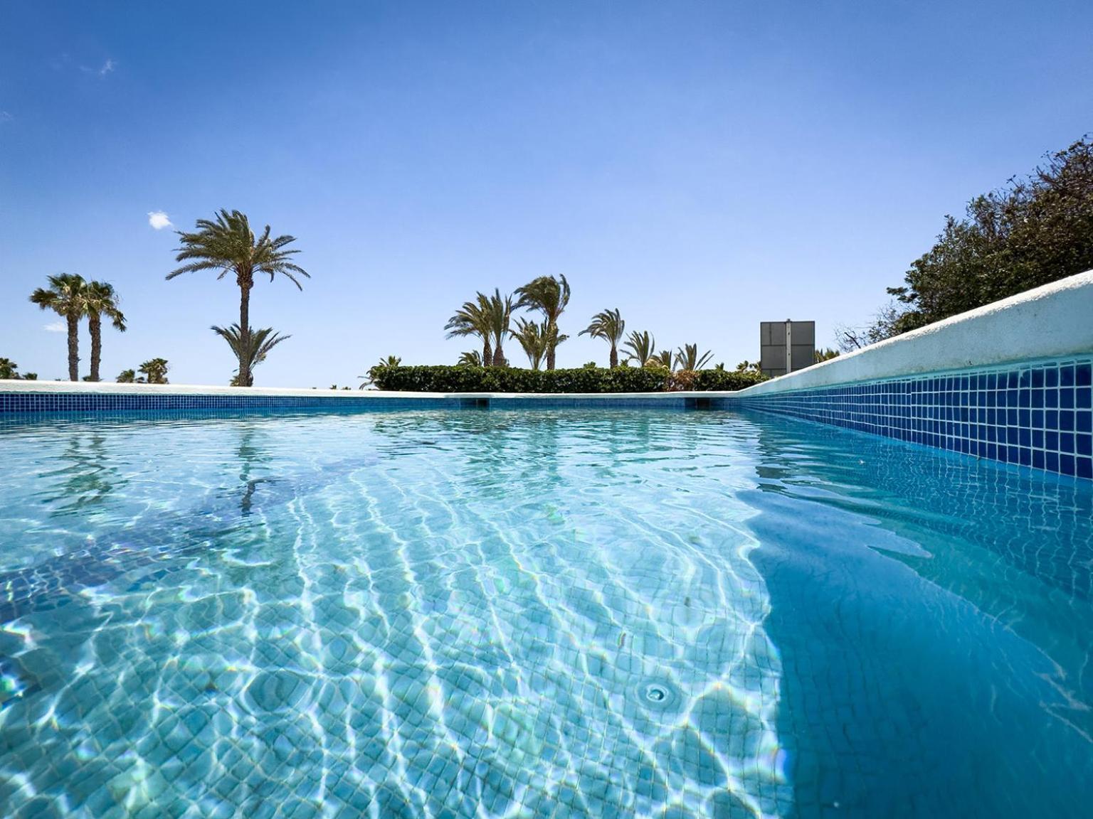 Villa On The Beach Playa Flamenca Оріуела Екстер'єр фото